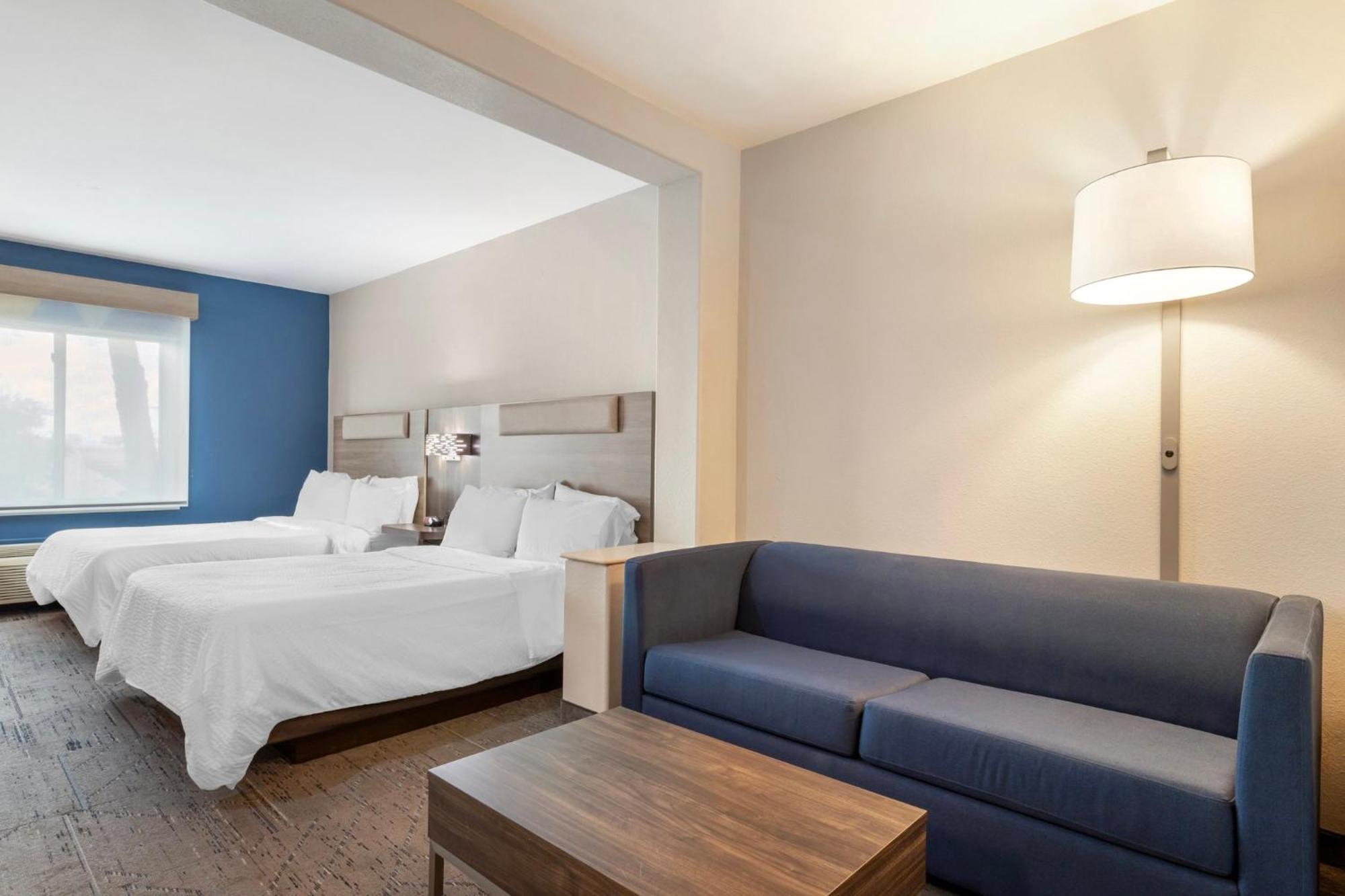 Holiday Inn Express Hotel And Suites Alice By Ihg Exterior foto