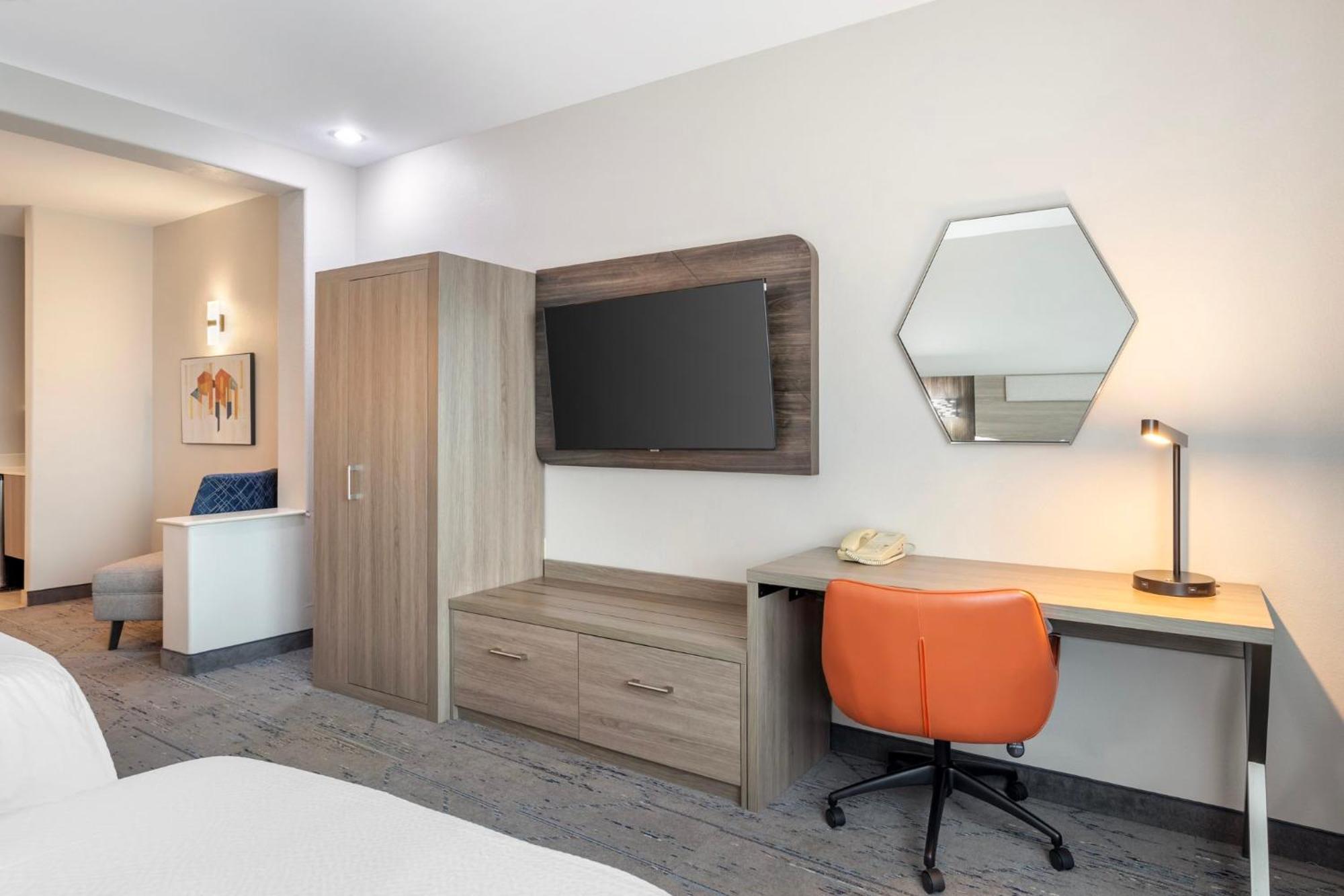 Holiday Inn Express Hotel And Suites Alice By Ihg Exterior foto